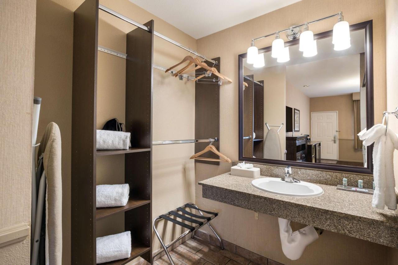 Hotel Western &