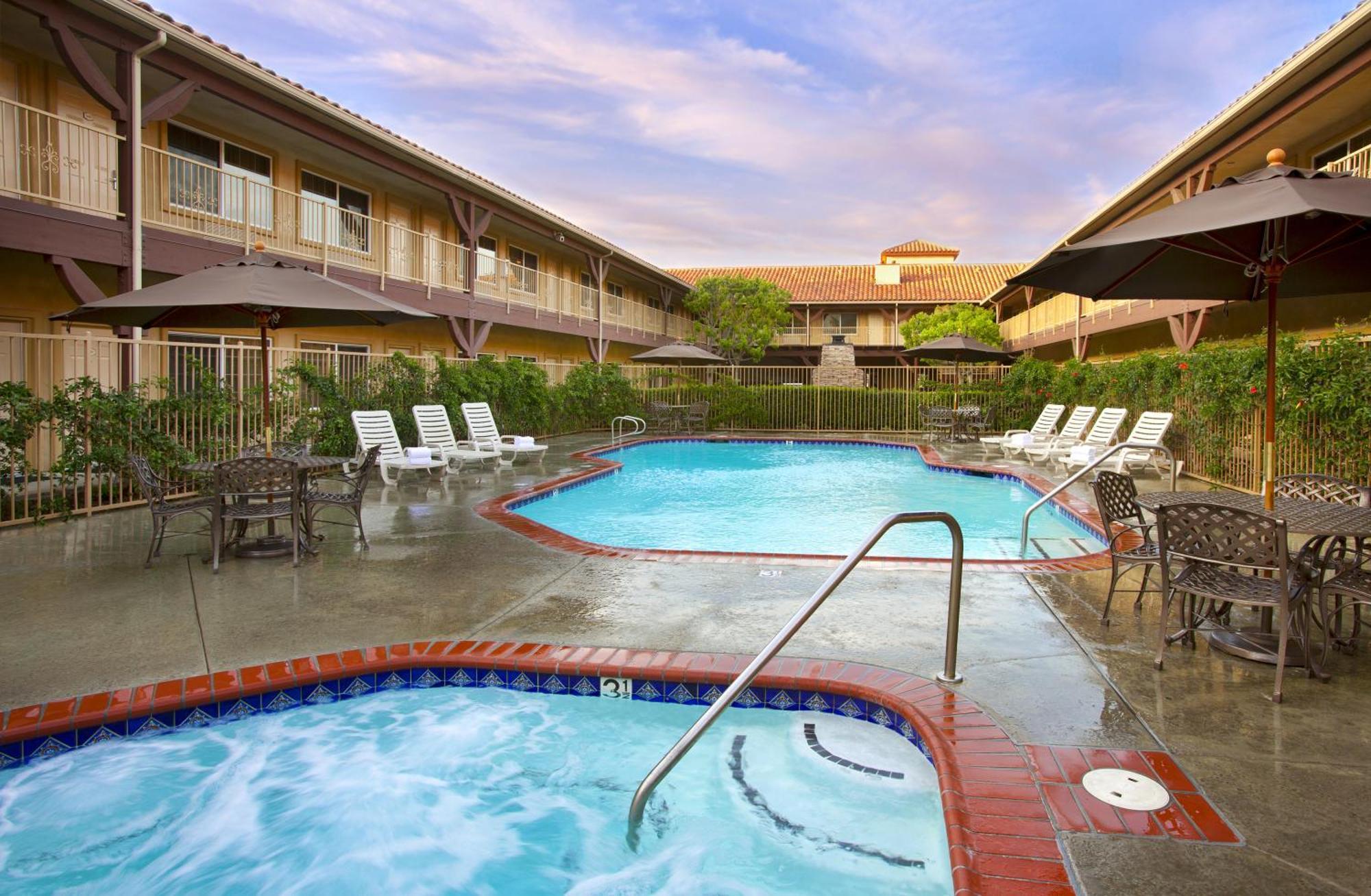Hotel Western &