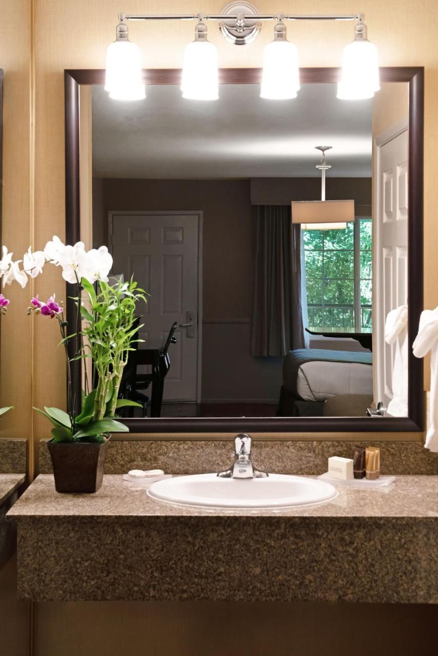 Hotel Western & 3*