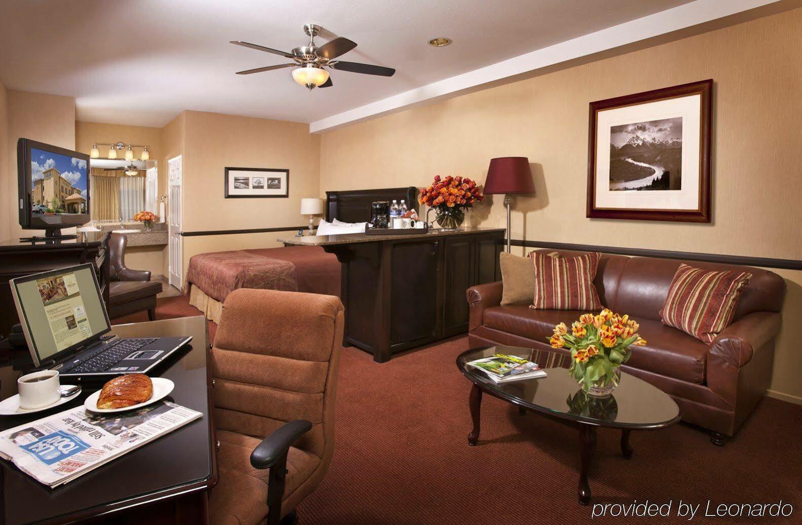 Hotel Western & Corona